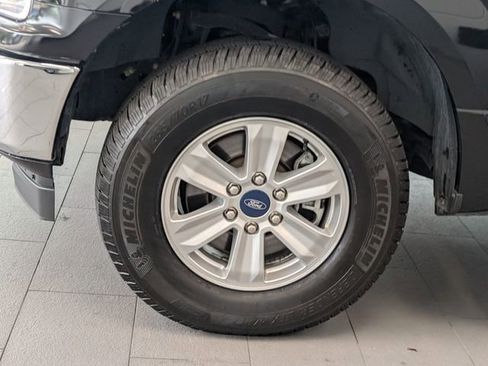 Used 2020 Ford F150 XLT image 4