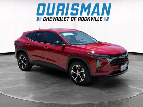 New 2026 Chevrolet Trax RS w/ Sunroof Package FWD image 1