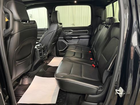Used 2022 RAM 1500 Laramie w/ Sport Appearance Package image 17