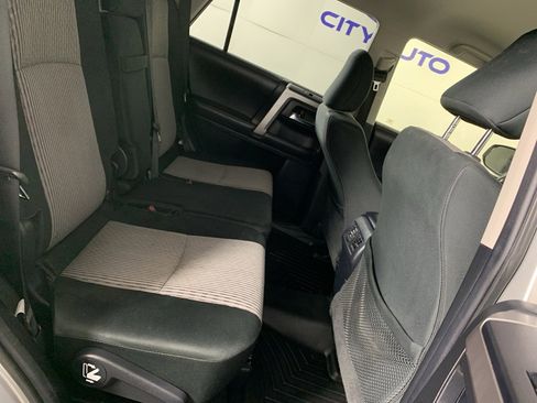 Used 2018 Toyota 4Runner SR5 image 37