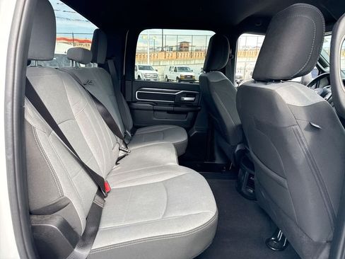 Used 2024 RAM 2500 Big Horn AWD/4WD image 65
