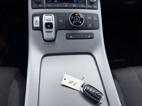 Used 2022 Hyundai Palisade SEL w/ Convenience Package AWD/4WD image 31