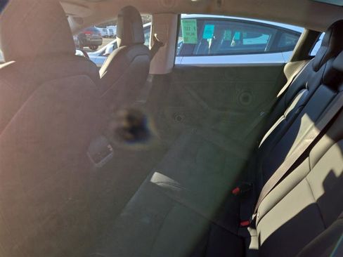 Used 2018 Tesla Model 3 Long Range image 7