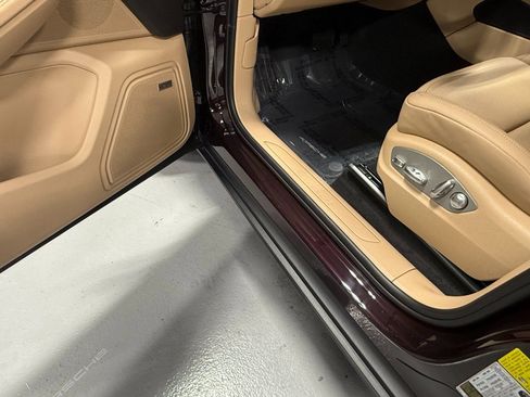 New 2026 Porsche Macan image 15