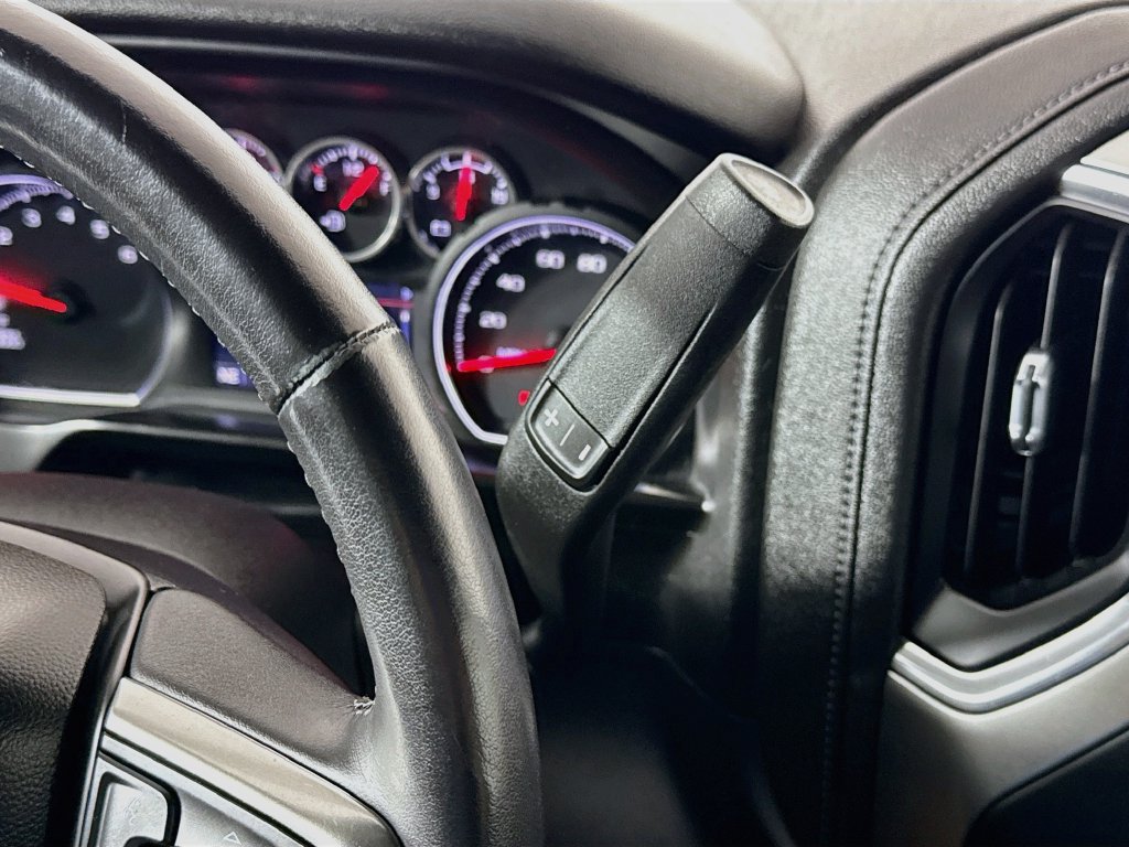 Used 2020 Chevrolet Silverado 1500 LT w/ Texas Edition RWD image 16