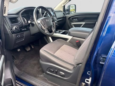 Certified 2024 Nissan Titan SV w/ SV Convenience Package AWD/4WD image 18