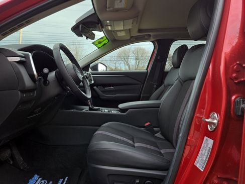 Used 2025 MAZDA CX-50 AWD 2.5 S w/ Premium Package image 12