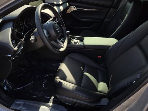 New 2026 MAZDA MAZDA3 2.5 S Hatchback w/ Premium Pkg image 18