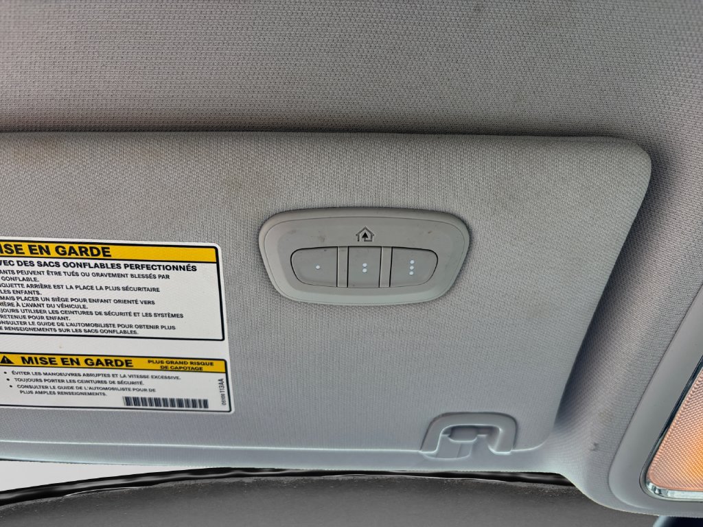 Used 2019 Jeep Cherokee Limited AWD/4WD image 32