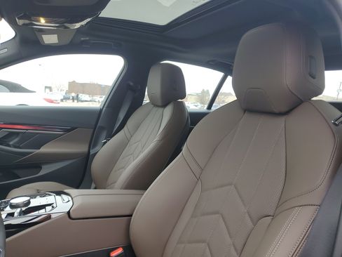 New 2026 BMW 540i xDrive w/ M Sport Package AWD/4WD image 7