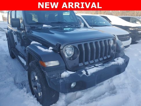 Used 2020 Jeep Wrangler Unlimited Freedom Edition image 1