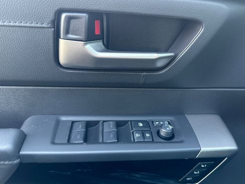 New 2025 Toyota Tundra Limited AWD/4WD image 10