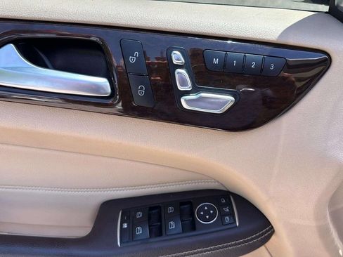 Used 2018 Mercedes-Benz GLS 450 4MATIC w/ Premium Package image 13