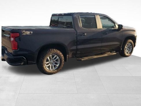Used 2022 Chevrolet Silverado 1500 RST w/ Convenience Package II AWD/4WD image 9