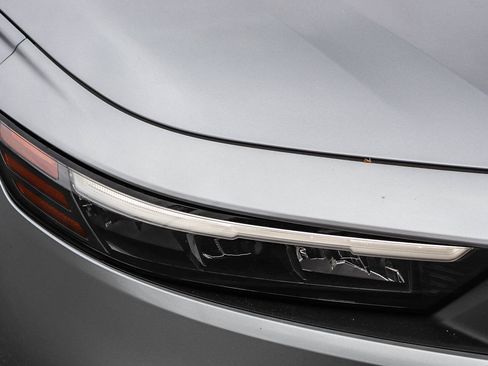 Certified 2023 Honda Accord LX image 6