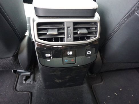 Used 2023 Lexus RX 350 Premium image 17