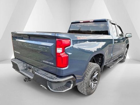 Used 2019 Chevrolet Silverado 1500 Custom Trail Boss w/ Custom Convenience Package AWD/4WD image 7