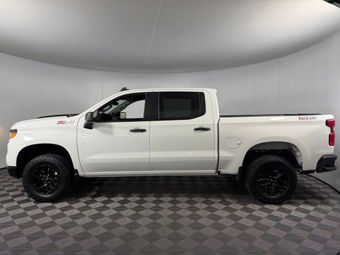 Used 2025 Chevrolet Silverado 1500 Custom Trail Boss image 11