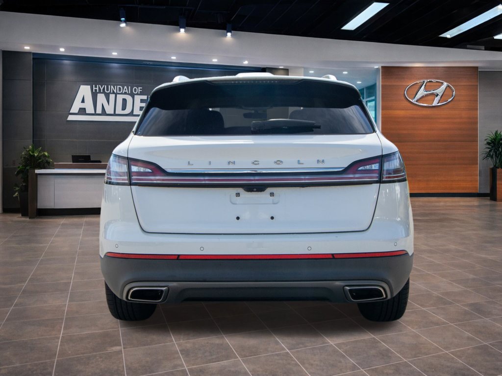 Used 2021 Lincoln Nautilus FWD image 12