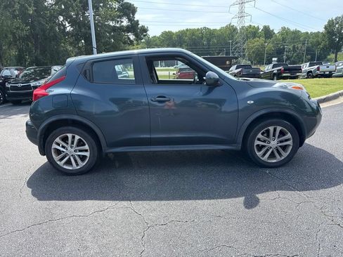 Used 2014 Nissan Juke S FWD image 6