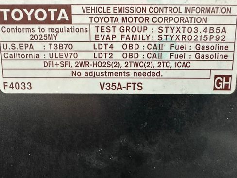 Used 2025 Toyota Tundra Platinum AWD/4WD image 72