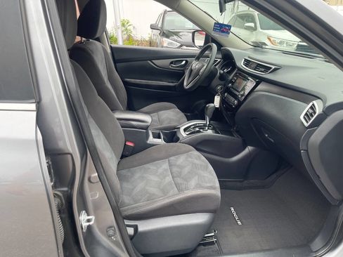 Used 2016 Nissan Rogue S AWD/4WD image 27