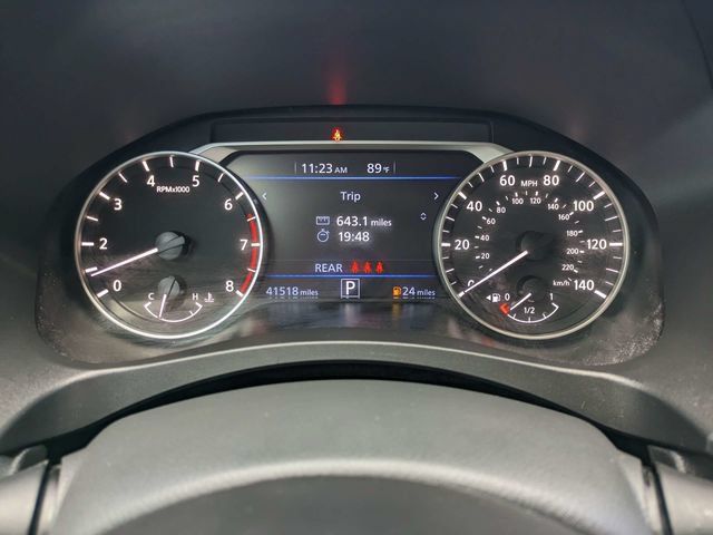 Used 2024 Nissan Altima 2.5 SR w/ SR Premium Package FWD image 25