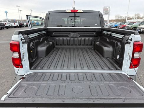 New 2026 Ford Maverick Lariat w/ Black Appearance Package image 22