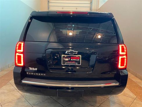 Used 2015 Chevrolet Suburban LTZ AWD/4WD image 58