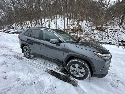 New 2025 Toyota RAV4 XLE w/ Convenience Package image 11