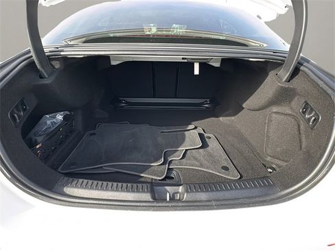 Certified 2024 Mercedes-Benz E 350 4MATIC Sedan image 23