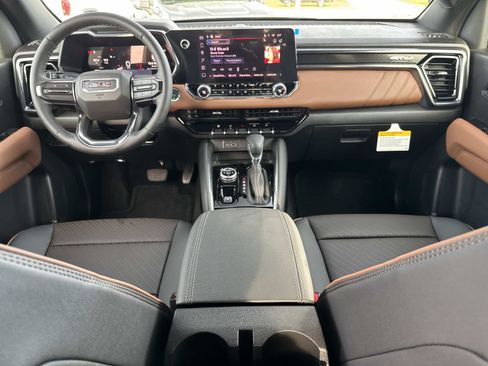 New 2026 GMC Canyon AT4 w/ AT4 Premium Package image 19