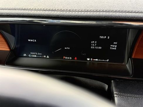 Used 2020 Lincoln Navigator Reserve w/ Luxury Package image 7