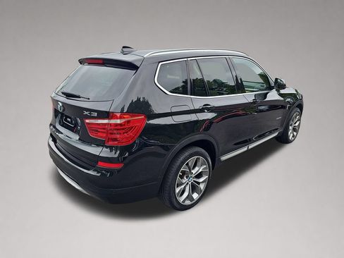 Used 2017 BMW X3 xDrive28i AWD/4WD image 4