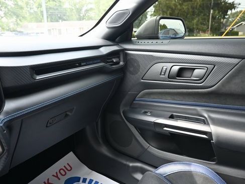 Used 2024 Ford Mustang Dark Horse image 25