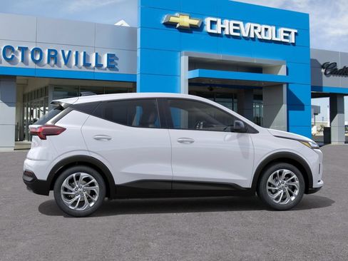 New 2027 Chevrolet Bolt LT FWD image 5