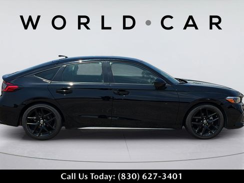 Used 2022 Honda Civic Sport image 4