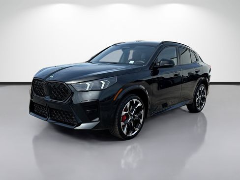 New 2026 BMW X2 xDrive28i w/ Technology Package AWD/4WD image 7