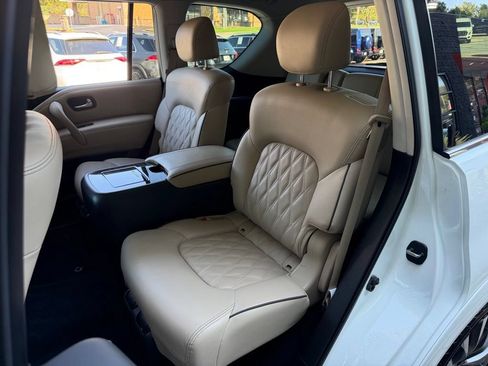 Used 2022 Nissan Armada Platinum w/ Captain's Chairs Package RWD image 32