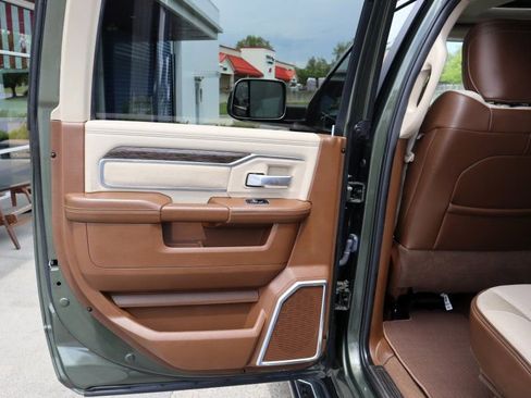 Used 2020 RAM 2500 Laramie AWD/4WD image 18