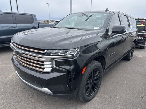 Used 2021 Chevrolet Suburban High Country w/ Premium Package AWD/4WD image 1