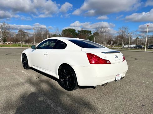 Used 2014 INFINITI Q60 Journey w/ Premium Package image 7
