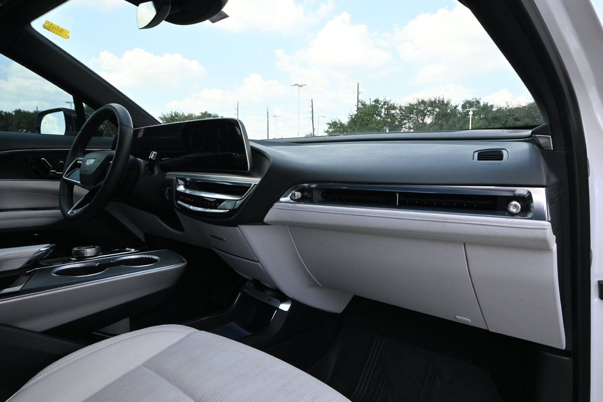 Certified 2024 Cadillac Lyriq Luxury w/ LPO, Floor Liner Package RWD image 22