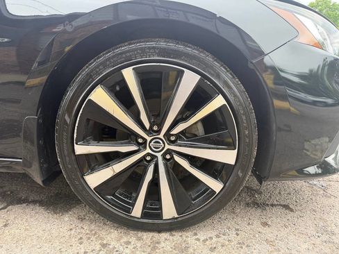 Used 2019 Nissan Altima 2.0 SR image 30