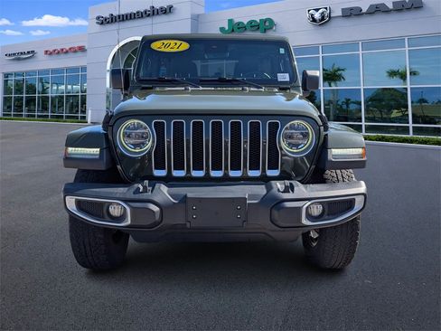Used 2021 Jeep Wrangler Unlimited Sahara image 2
