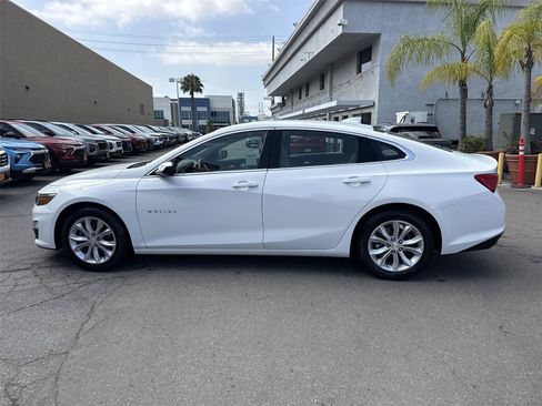 Used 2025 Chevrolet Malibu LT FWD image 6