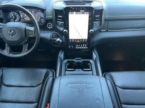 Used 2022 RAM 1500 Limited AWD/4WD image 14