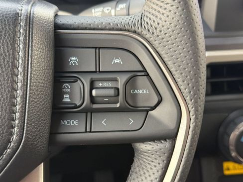 Used 2026 Toyota Tacoma SR5 w/ SR5 Upgrade Package RWD image 18