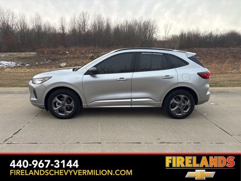 Used 2023 Ford Escape ST-Line w/ Tech Pack #1 image 6