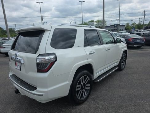 Used 2020 Toyota 4Runner Limited image 5